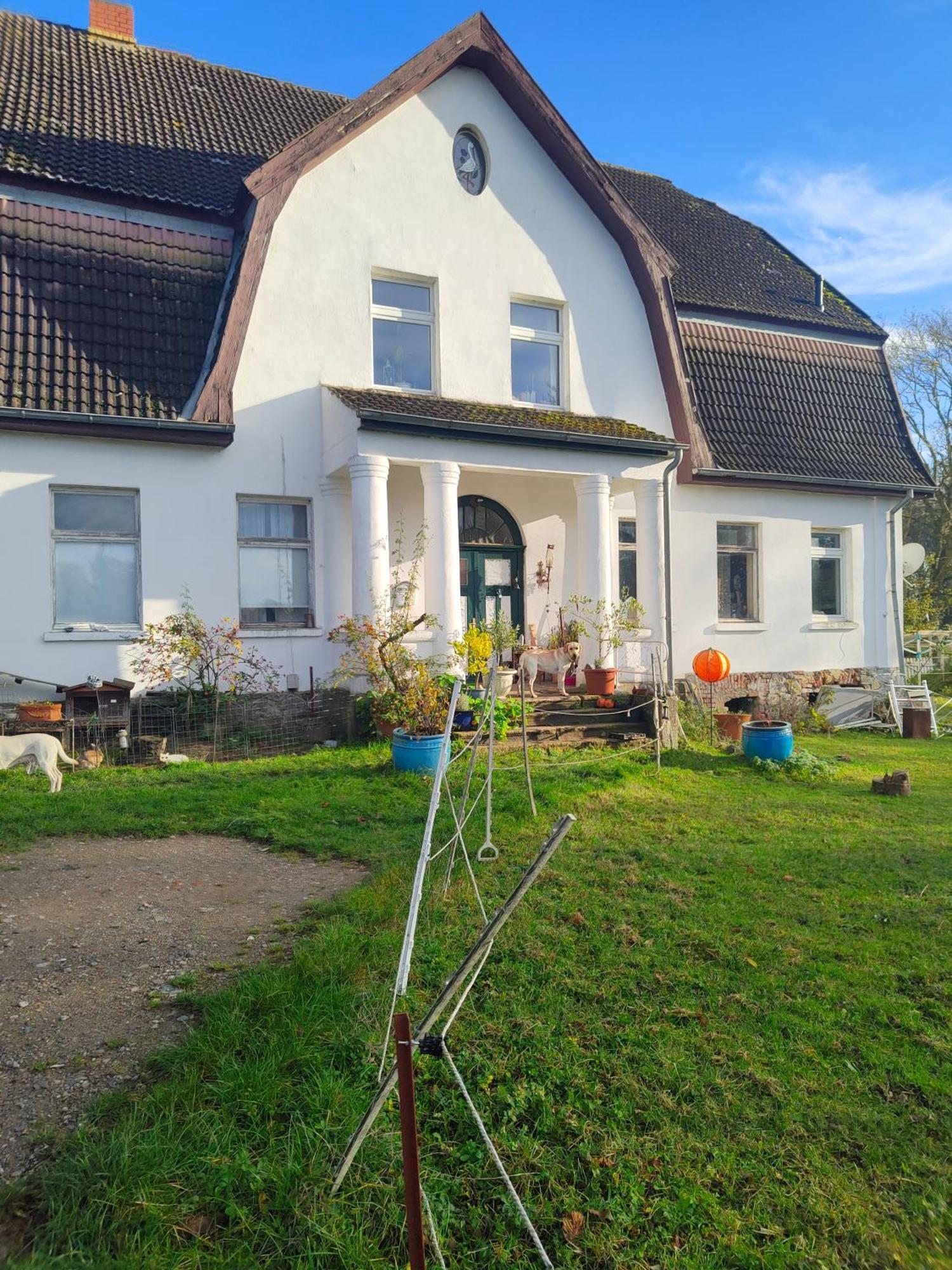 Gutshaus Im Gruenen Poseritz Exterior foto